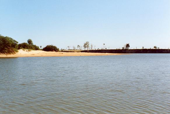 Bend on the Rio Apa, Mato Grosso do Sul, Brazil (1992). 