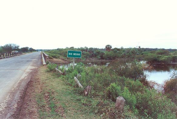 Rio Negro, in the Chaco, Paraguay (1992)