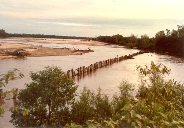 River bank protection on Pirai river.