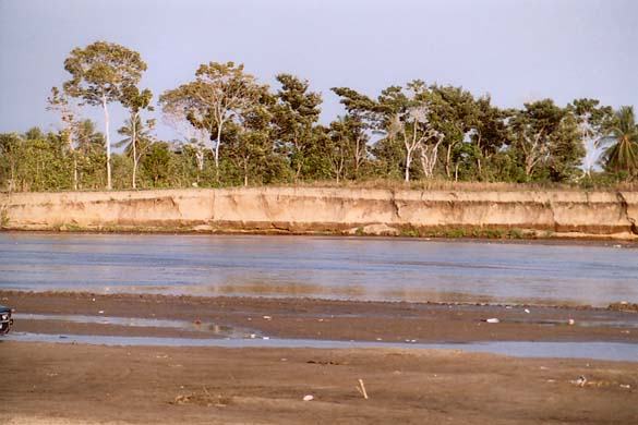 Rio Suchiate, border between Mexico (Chiapas) and Guatemala (2005). 