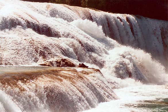 Closeup of Agua Azul Falls, Chiapas, Mexico (2006). 