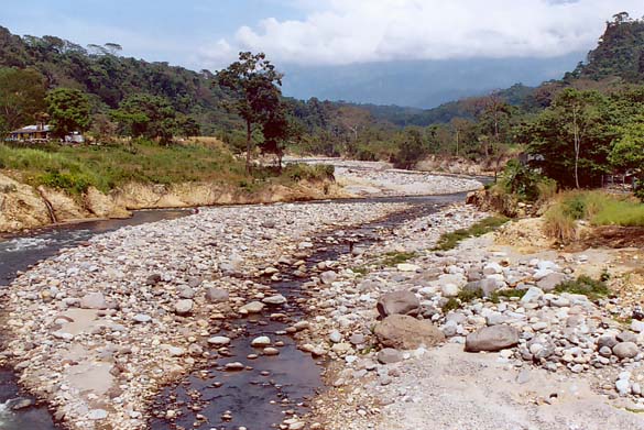 Rio Suchiate at Puente Talisman, the border between Mexico and Guatemala (2005). 
