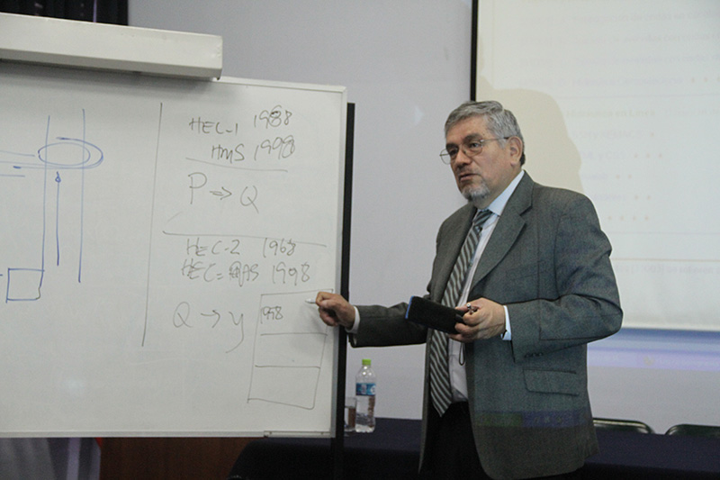 Dr. Victor Miguel Ponce lecturing at the Laboratorio Nacional de Hidraulica, Lima, Peru.