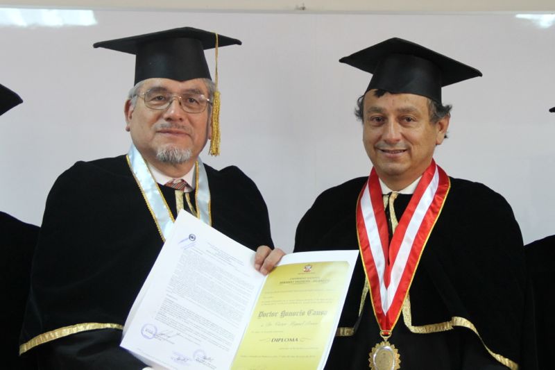 Dr. Victor Miguel Ponce y rector de UNHEVAL.  